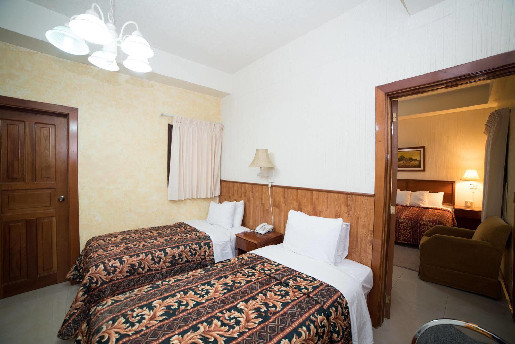 Hotel Anna Inn Olintepeque Екстер'єр фото